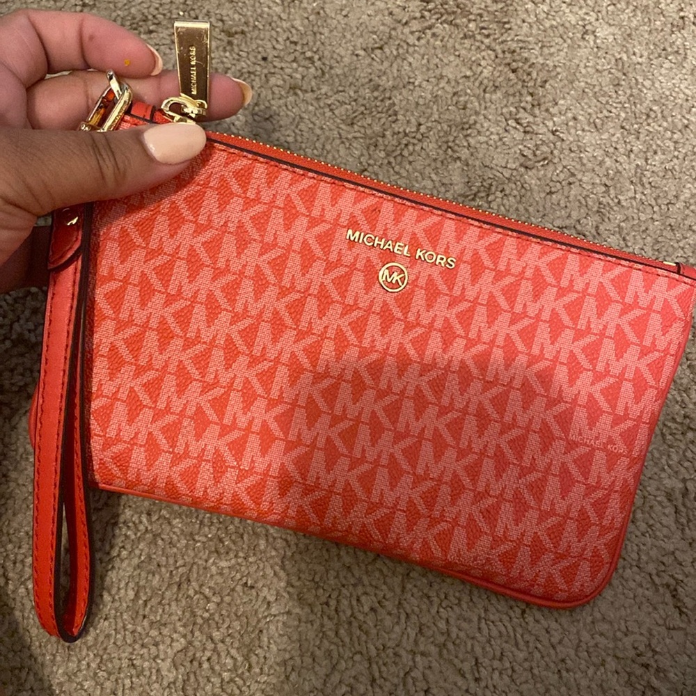 Michael Kors wallet